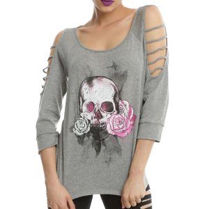 Heather Gray Cold Shoulder Cut Out w/ Pink Skull